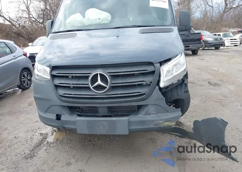 2019 Mercedes-Benz Sprinter 2500 High Roof V6 z USA, uszkodzony, nr VIN WD4PF1CD3KP120716